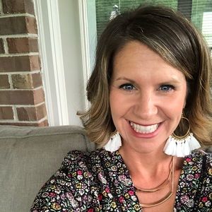 Meet your Posher, Jenny